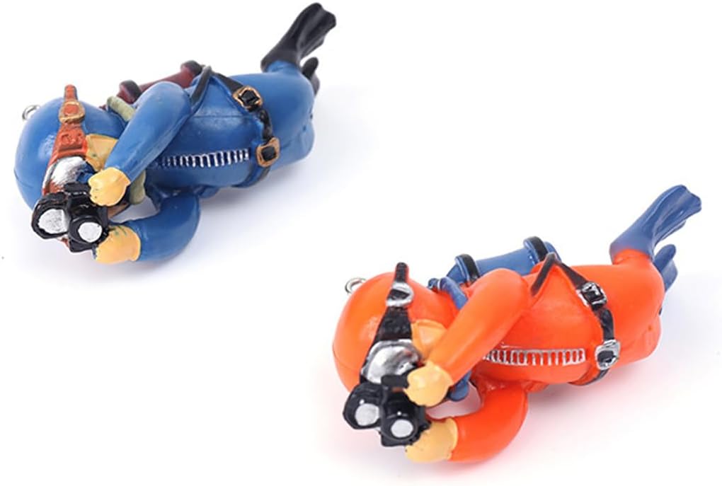 3pcs Floating Fish Tank Decorations, Little Diver Aquarium Decoration, Aquarium Accessories Fish Playmate for Fish Tank Suitable for All Kinds of Fish Tanks Swimming Pool