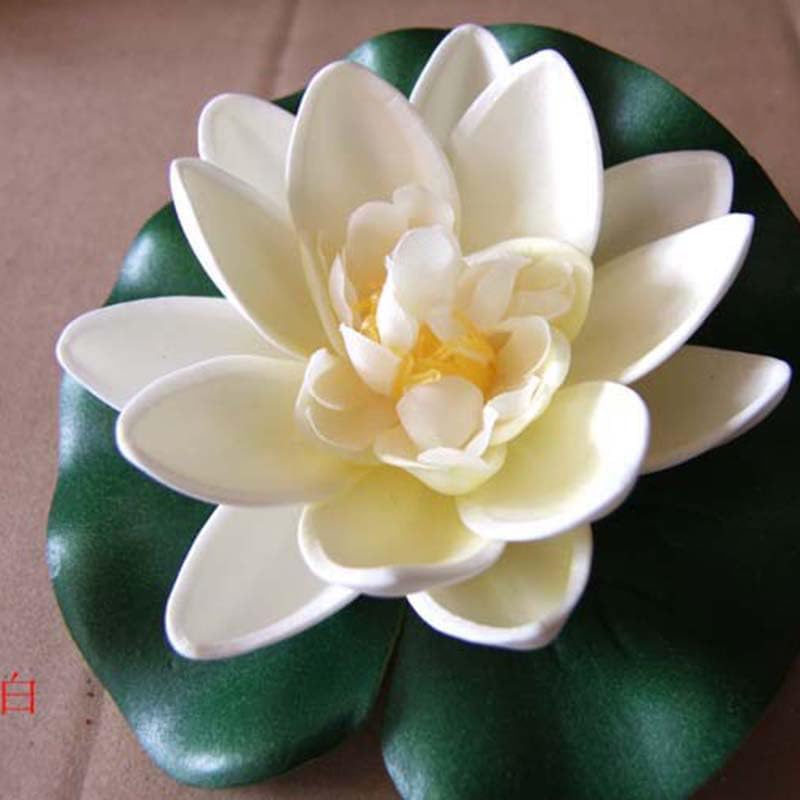 4 Pcs Off White Artificial Floating Foam Lotus Flower with Water Lilys Pad Ornanments, Fish Tank Aquarium Lifelikes Fake Lotus Flowers for Patio Pond Home Garden Wedding Party Event Decoration(3.94")