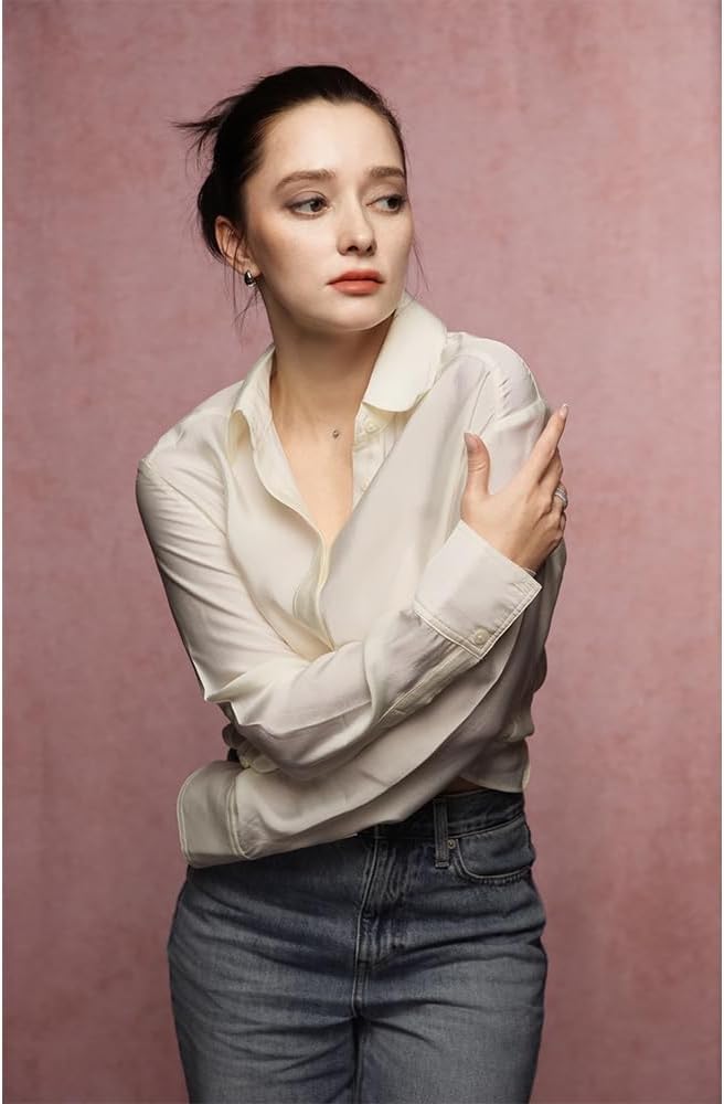UrcTepics 5×7 ft Pink Fabric Photo Backdrops, Classic Abstract Texture Backdrop for Headshots and Portraits, Vintage Photography Background for Studio and Events.
