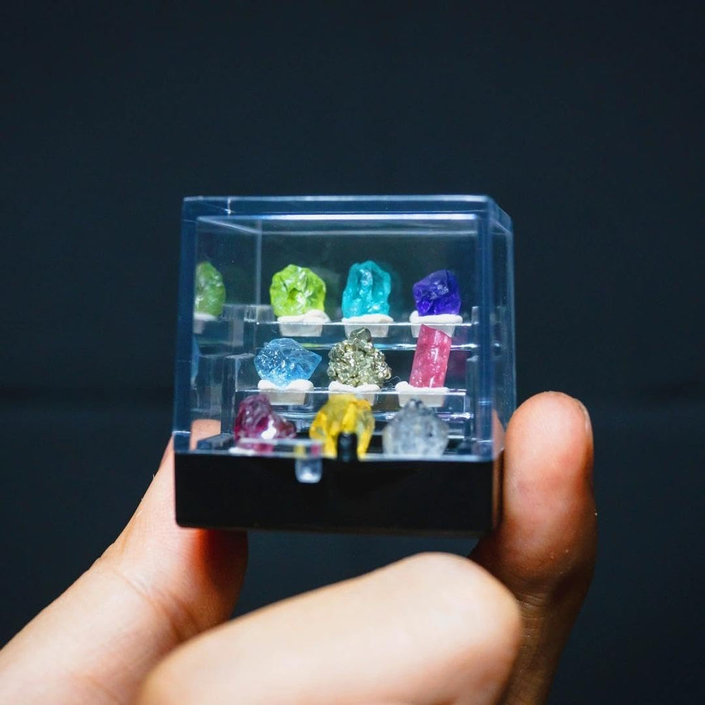 9 Rare Natural Gemstone Collection Gift Box-Peridot, Apatite & 7 Exquisite Minerals-Square Acrylic Tiered Display Case - Ideal Birthday & Christmas Gifts for Mineral Enthusiasts,Geography Enthusiast