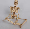 Aquarium Decor Fish Tank Decoration Ornament - Trendy Landscaping and Skull-Themed Resin Ornaments for Climbing Pets, Cannibal Fish, and Bottom-Dwelling Imitation Skeleton Bones.