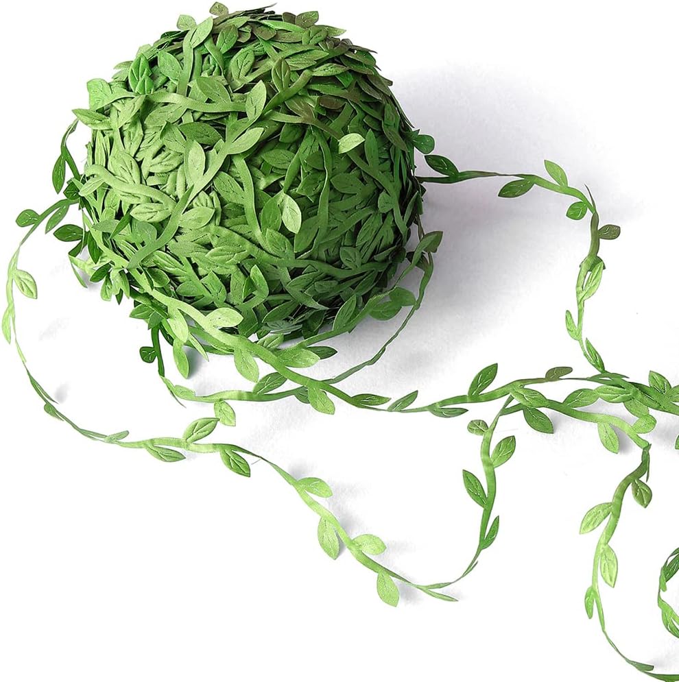 Artificial Greenery Eucalyptus Vine, 252ft Plants Fake Hanging Green Leaves Jungle DIY Wreath for Wall Decor Party Christmas Wedding Garland Garden Headband Wreath Wraping Craft