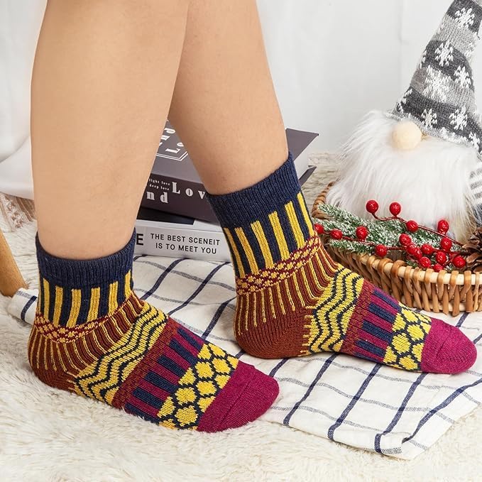 Justay 5 Pairs Wool Socks for Women - Winter Thick Boot Cozy Crew Vintage Soft Calf Knit Warm Socks Gifts