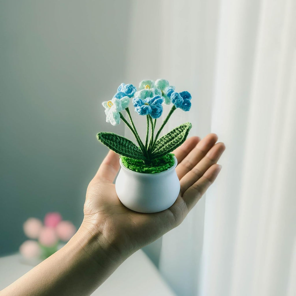 Crochet Flowers Cute Little Potted Flower, Gift for Birthday, Teacher’s Day, Graduation, Anniversary, Valentines, Decor for Car Dashboard,Home Office Decoration (Blue Gradient Myosotis)