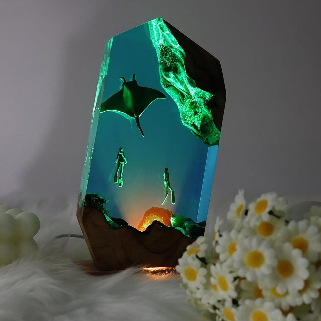 Epoxy Resin Lamp, Ocean Night Light,Artistry Home Decor Bedside Nightlight, Unique Resin Lighting, Nightstand Decorations for Bedroom, Suitable for Holidays(A Devilfish)