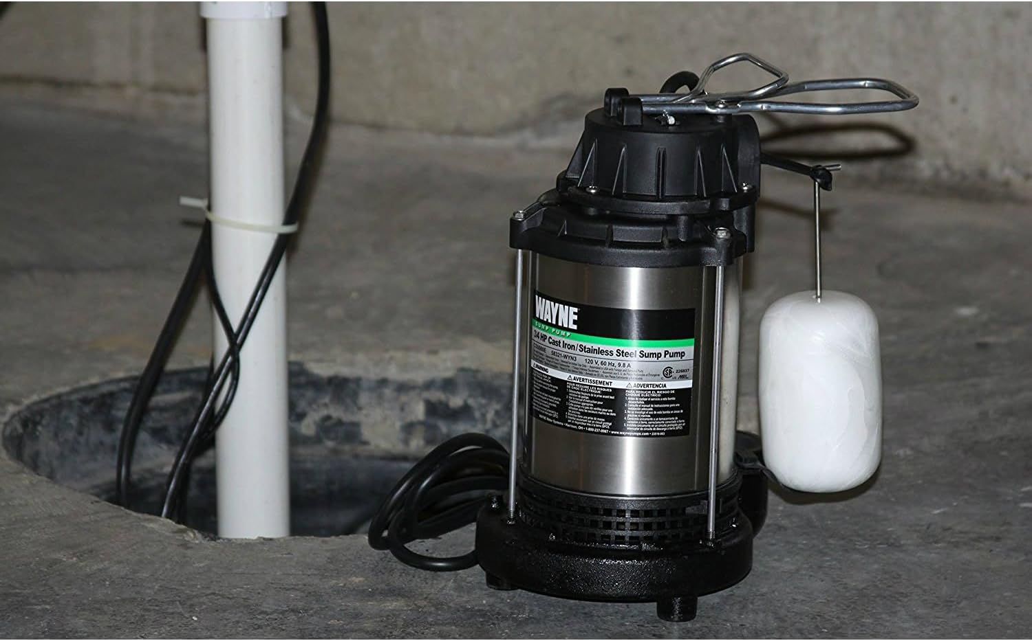 WAYNE - 1 HP Submersible Cast Iron and Stainless Steel Sump Pump with Integrated Vertical Float Switch - 6,100 Gallons Per Hour - Heavy Duty Basement Sump Pump