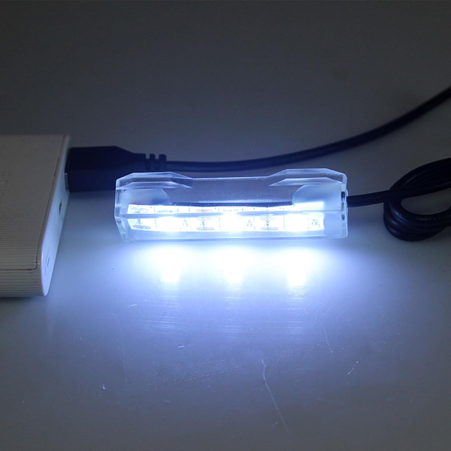 Flylin 4PCs 5V USB Aquarium Light, Smal Decoration LED Lighting Lamp, Aquarium Water Plant Light for Desktop Fish Tank Indoor Water Garden (White)