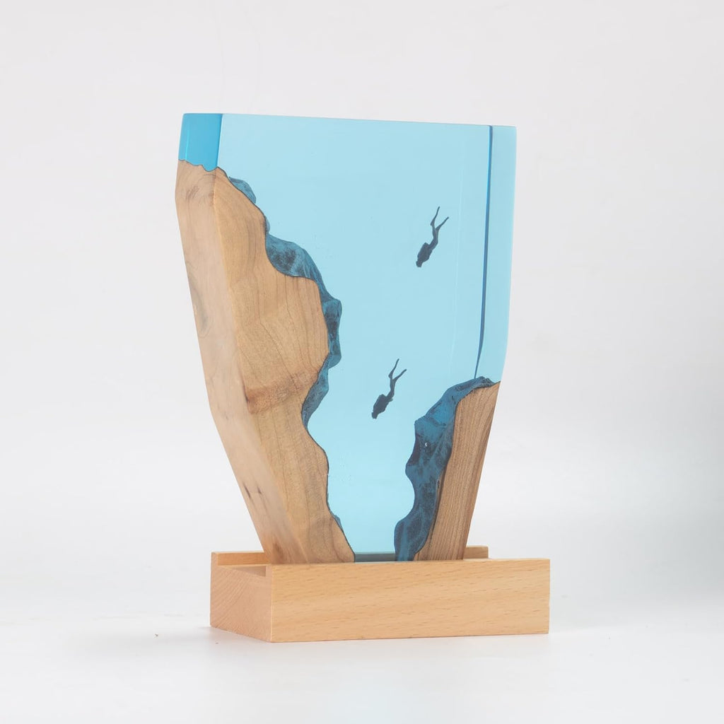 Epoxy Resin Lamp, Ocean Night Light,Artistry Home Decor Bedside Nightlight, Unique Resin Lighting, Nightstand Decorations for Bedroom, Suitable for Holidays(6inch-Two Divers)
