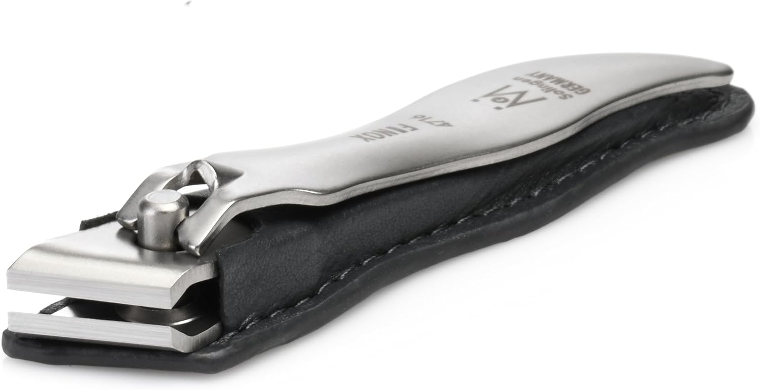 GERmanikure Economy Nail Clipper in Leather Case, Ethically Made in Solingen Germany, Angled Edge for Fingernails & Ingrown Toenails Black Large Straight