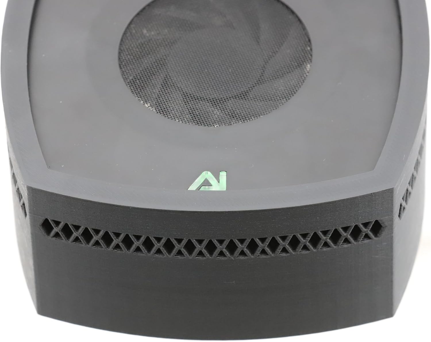 Chris's Aquatic Design Ai Prime 16 HD LED Aquarium Light Shade for Freshwater and Saltwater Aquariums