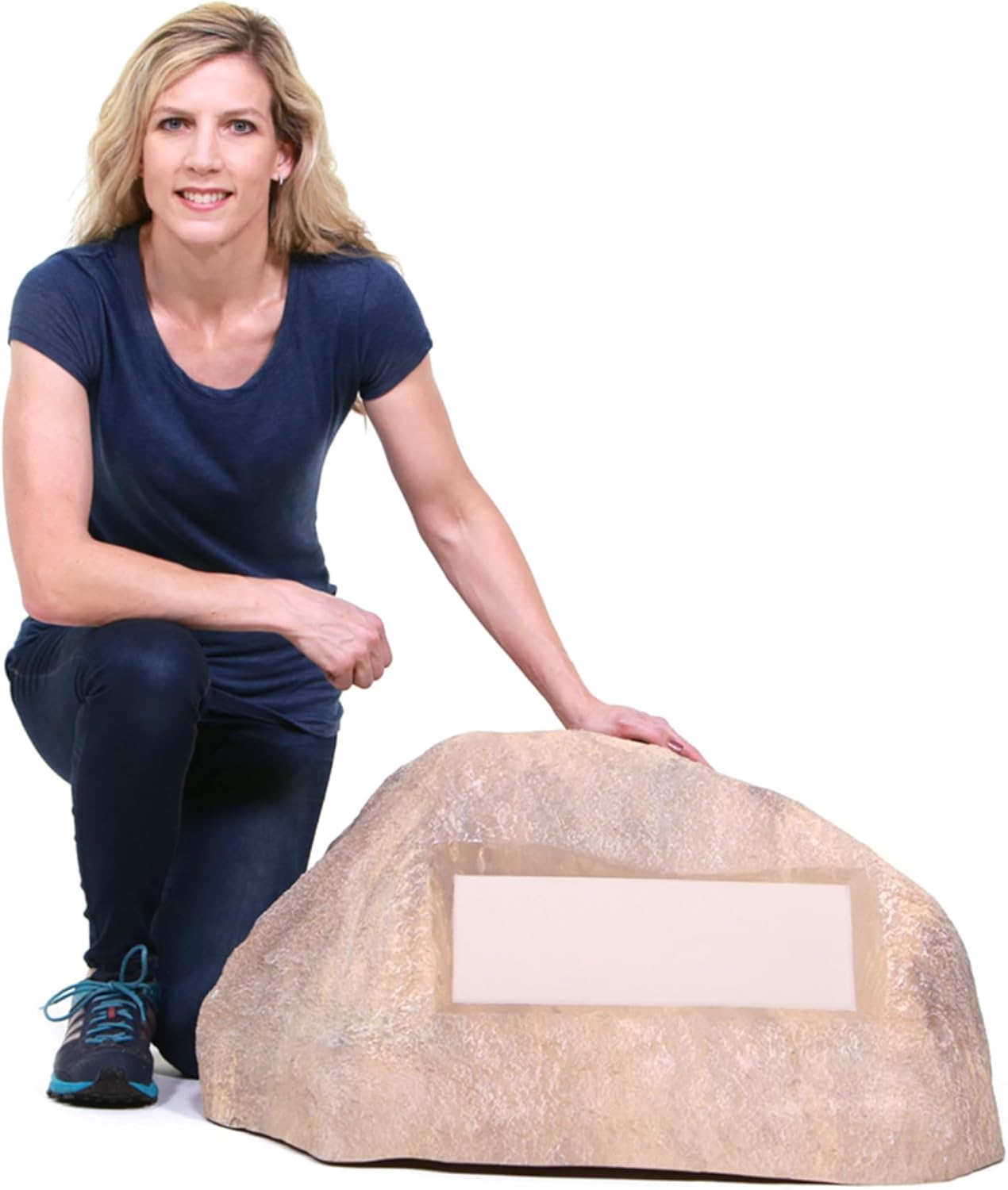 Deckorators 31 inches x 27 inches x 16-1/2 inches Gray Address Landscape Rock