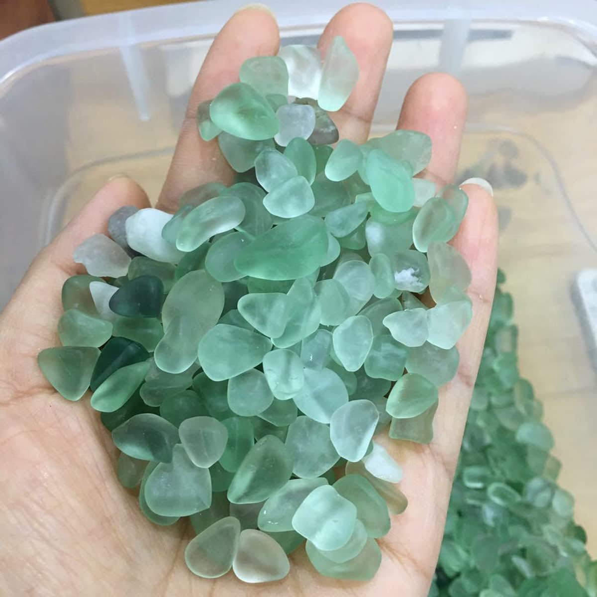 WAYBER 1 Lb/460g Natural Green Quartz Crystal Stones Irregular Aquarium Pebbles Rock Sands for Turtle Tank/Succulent Plants/Vase Decoration (Fill 1 Cup)
