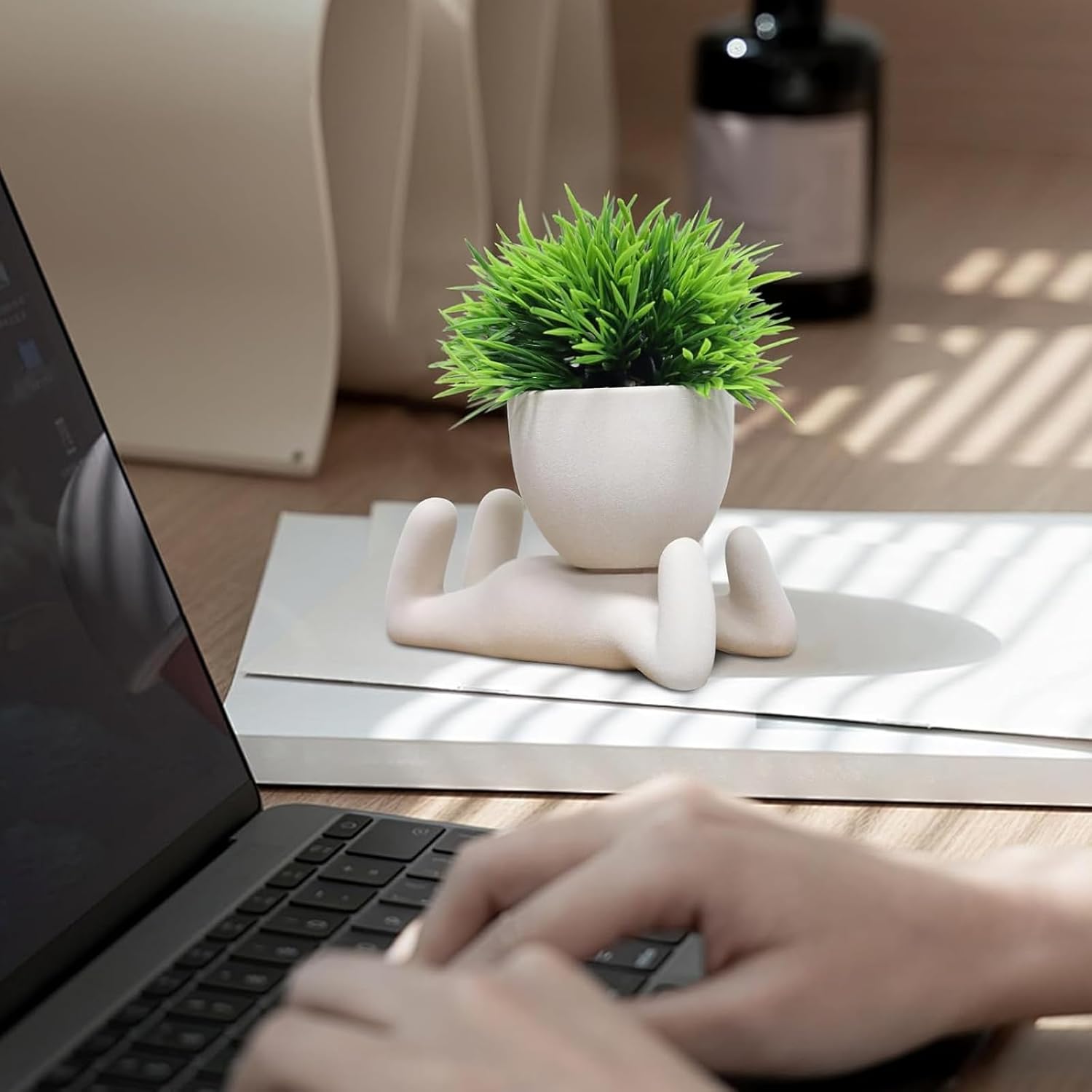 Zerzsy Mini Succulent Plant Fake Plants Succulents Plants Artificial for Home Bathroom Living Room Office Decor Cute Desktop Decoration- Set of 1