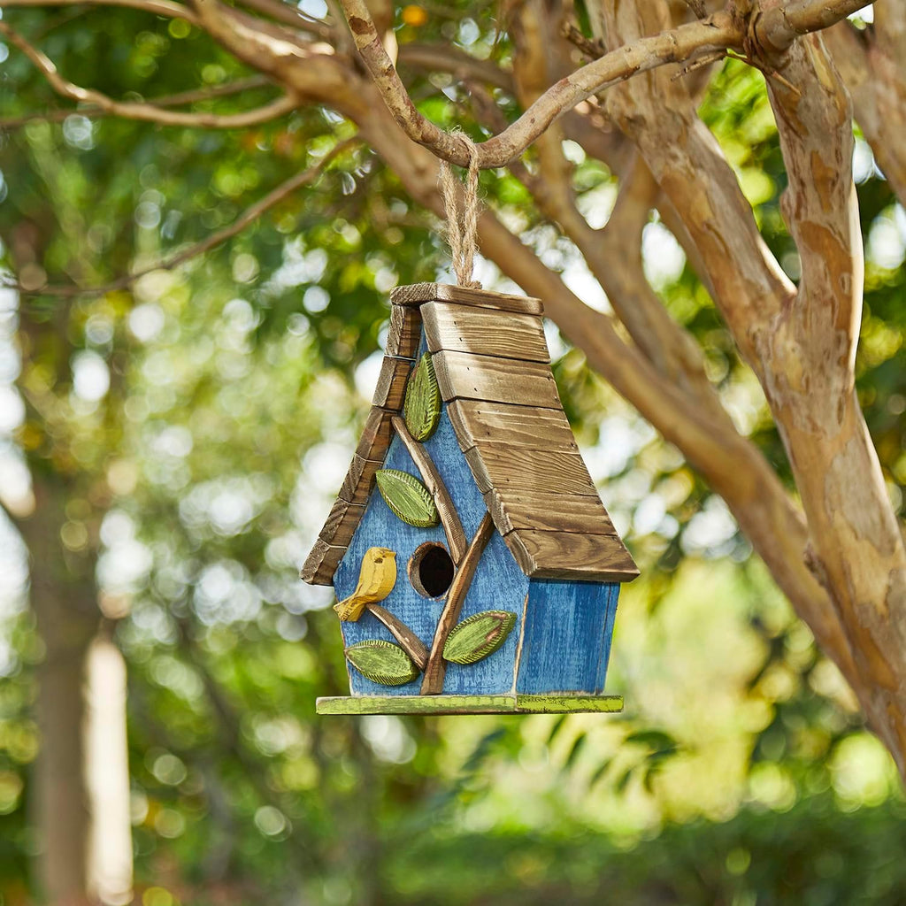 Glitzhome Birdhouses for Outdoors,9.5"H Hanging Bird House Decorative Pet Cottage Wooden Birdhouse Hummingbird Houses for Outside,Bluebird House with Natural Wood Slatted Roof and 3D Tree,Washed Blue