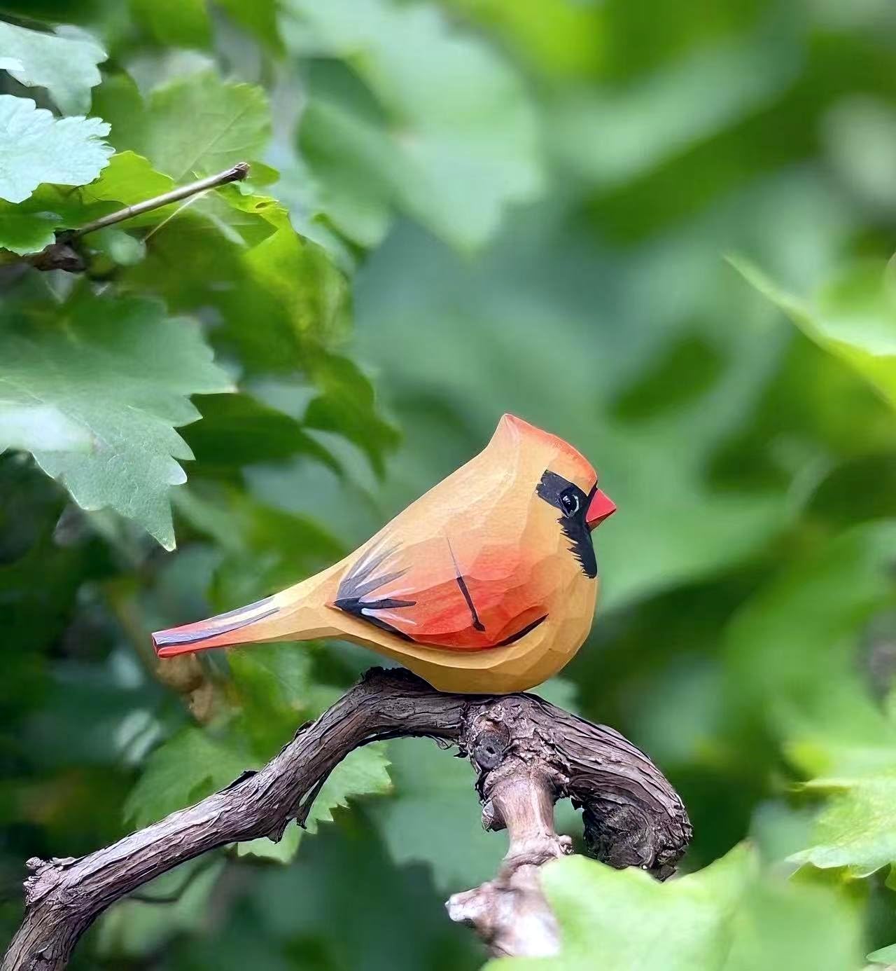 Handmade Wooden Northern Cardinal Figurines Set, Hand-Painted Female Cardinal Birds, Decorative Wood Bird Sculptures for Home Décor,Christmas Ornaments & Unique Gift for Bird Lovers