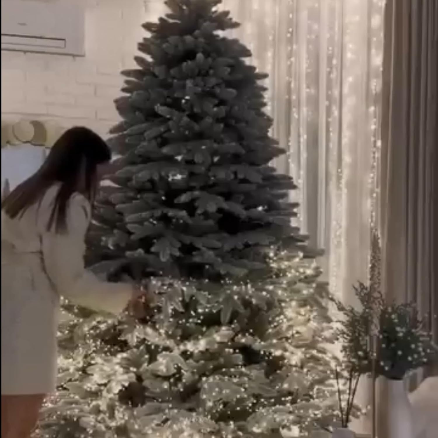 Copper Wire Firecracker Light String, Cluster Twinkle Lights for Christmas Tree, Copper Wire Firecracker Fairy Lights,Holiday Copper Wire Atmosphere Lights (Colorful, 19.68ft-200 Lights-Battery Box)