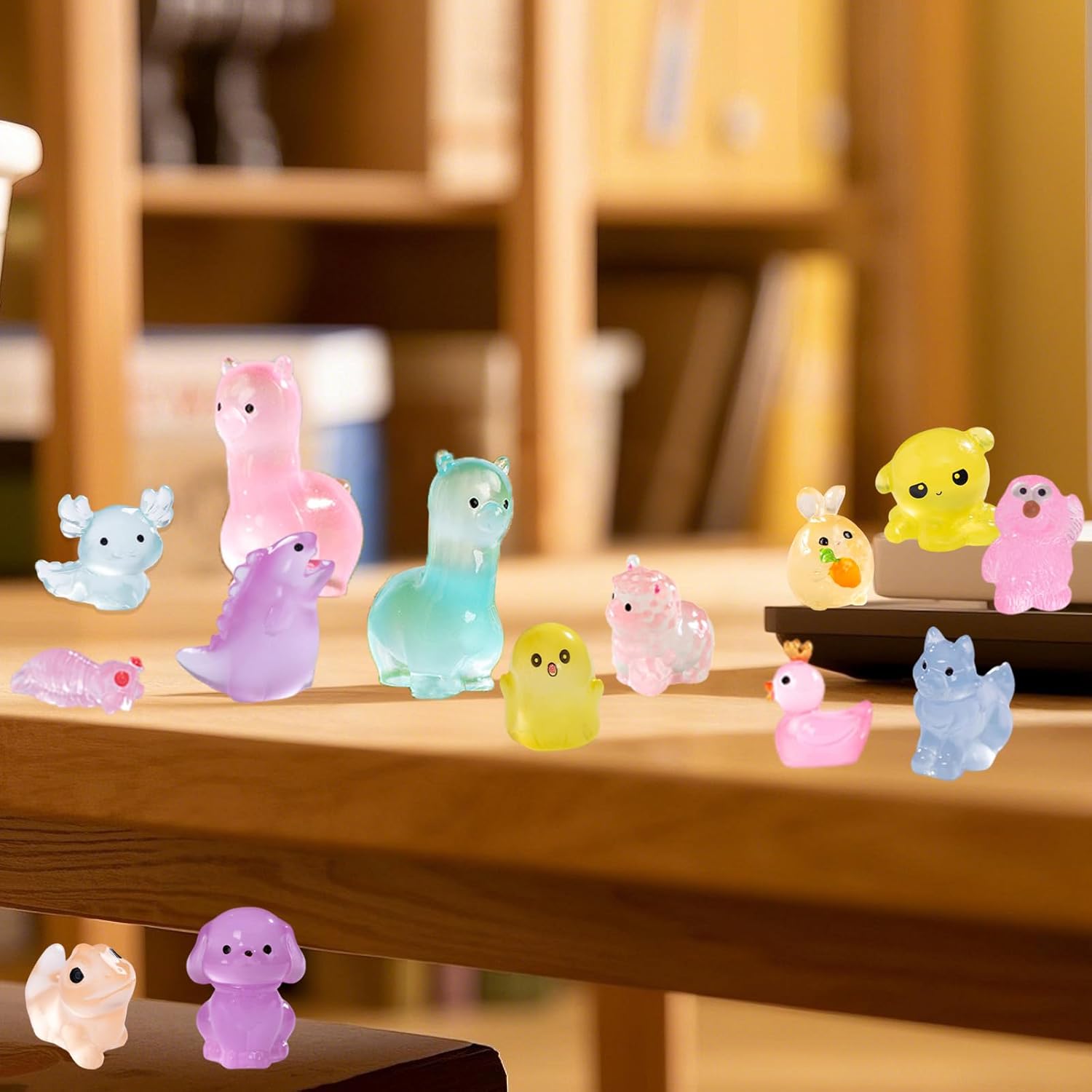 200 Pcs Luminous Mini Resin Animals Tiny Resin Animals Figures to Hide Glow in The Dark Miniature Ducks for Micro Landscape Dollhouse Potted Aquarium Fairy Garden DIY Decor