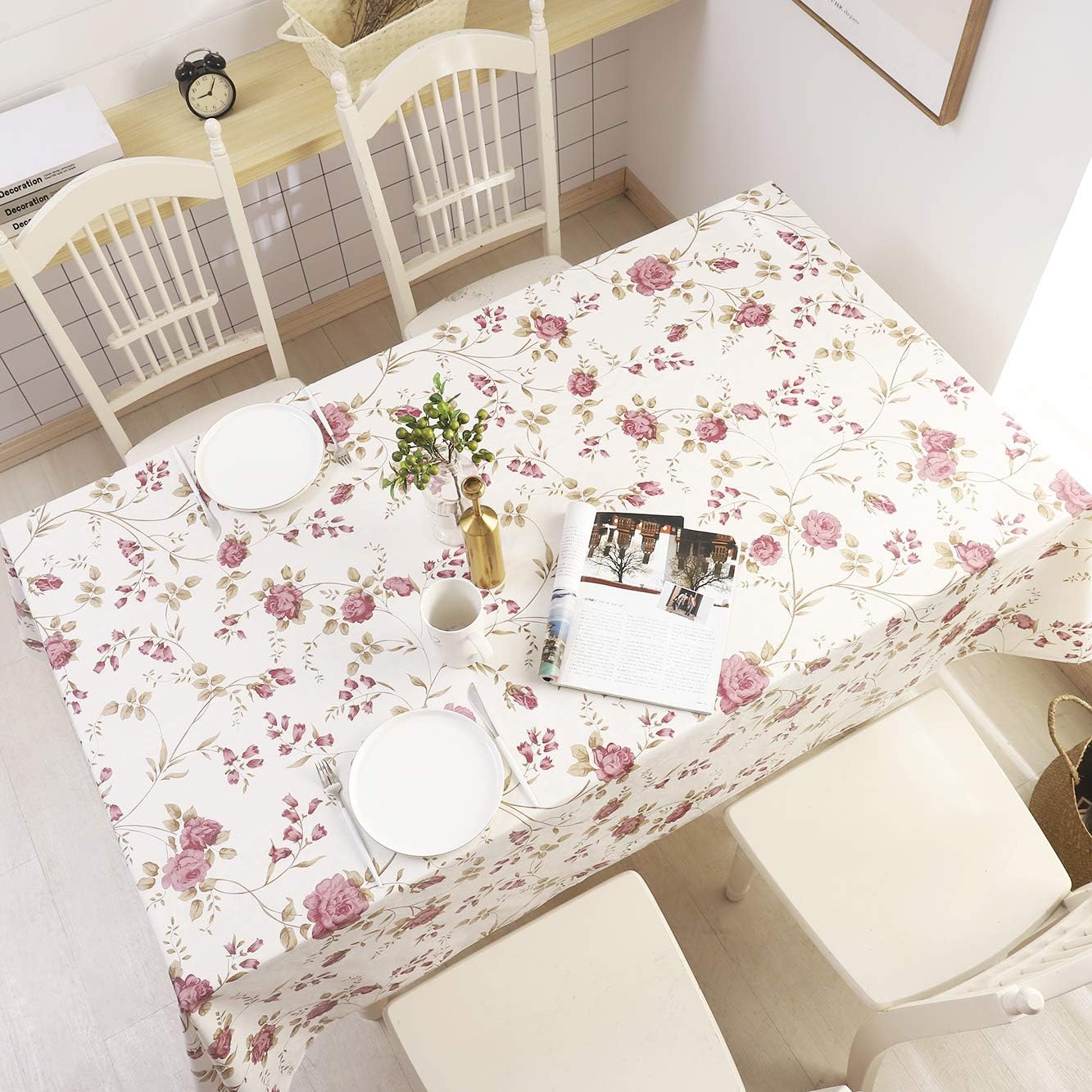 Walrus Heavy Duty Vinyl Tablecloth with Flannel Backing Waterproof Oil-Proof Plastic Table Cloth Stain-Resistant Wipeable Rectangle or Square Table Cover for Indoor and Outdoor (Flowers, 60X102 Inch)