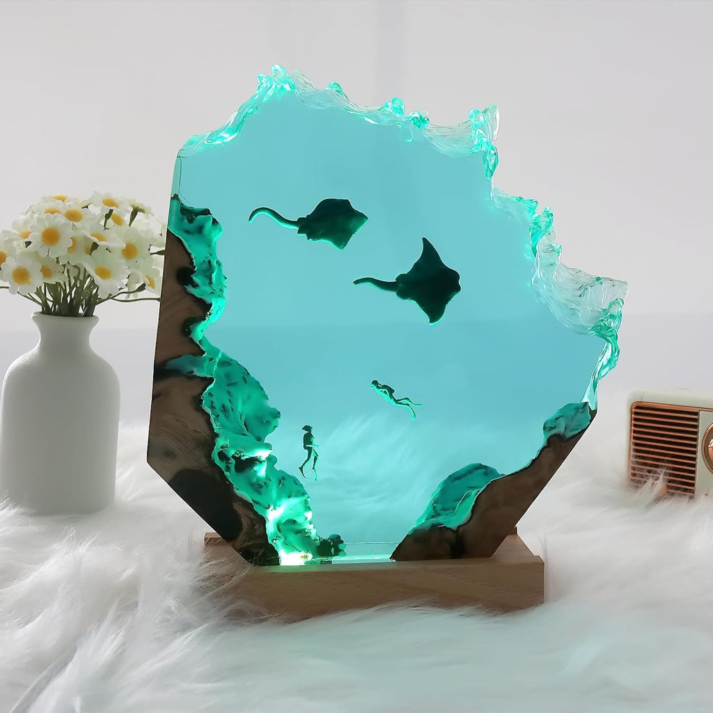 Epoxy Resin Lamp, Ocean Night Light,Artistry Home Decor Bedside Nightlight, Unique Resin Lighting, Nightstand Decorations for Bedroom, Suitable for Holidays(Delifish & Divers)