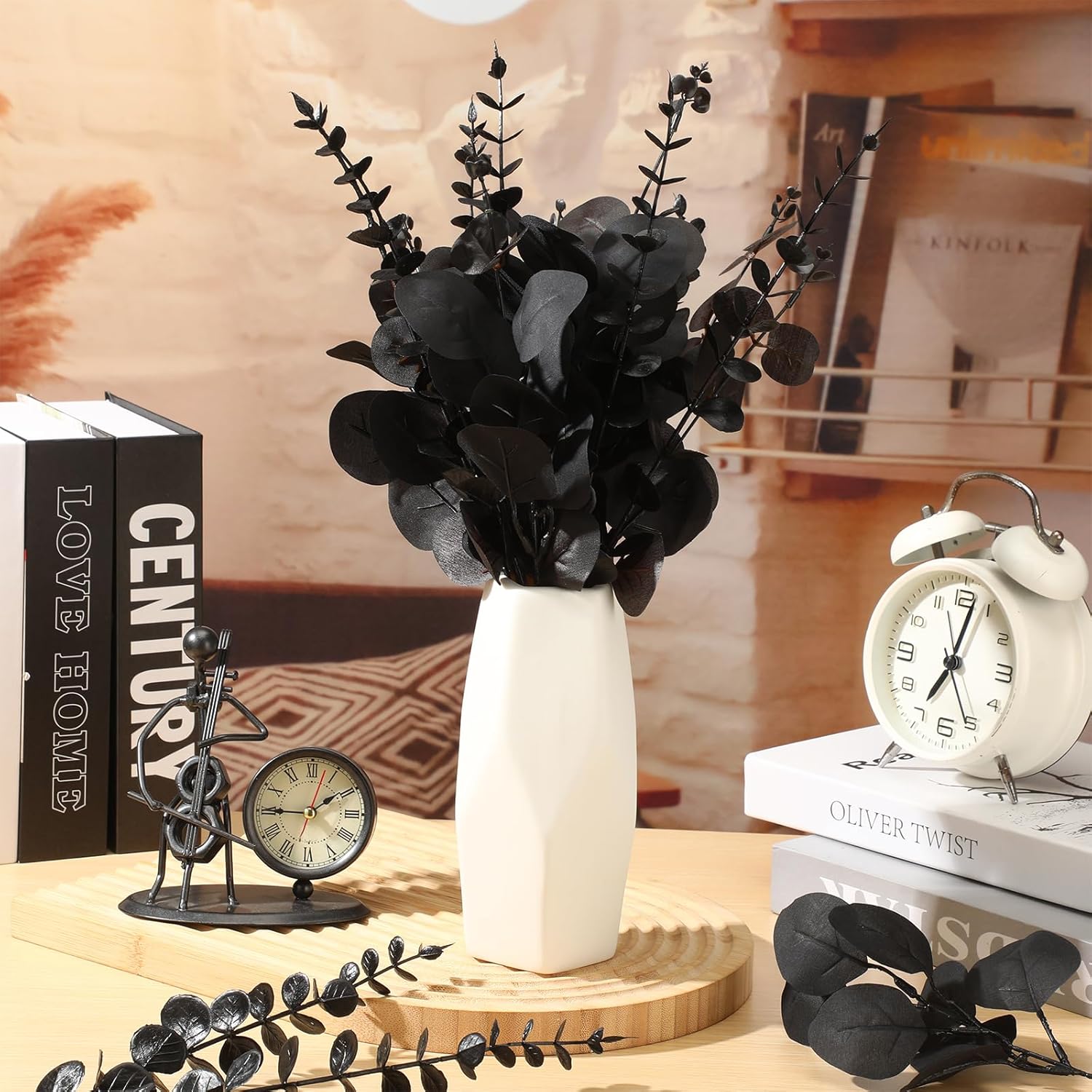 Giegxin 180 Pcs 3 Kinds Mixed Eucalyptus Leaves Stems Bulk Artificial Silver Dollar Leaves Picks Dried Eucalyptus Bundle Faux Spray for Wedding Vase Bouquet Floral Arrangement (Black)