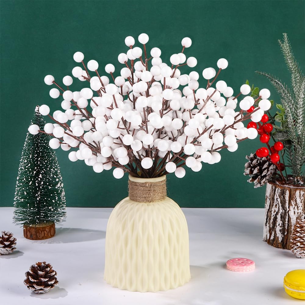 32 Pack Artificial White Berry Stems, Christmas White Berries Picks Holly Berry Branches for Christmas Tree Ornaments Xmas Wreath DIY Crafts Winter Holiday Home Decoration