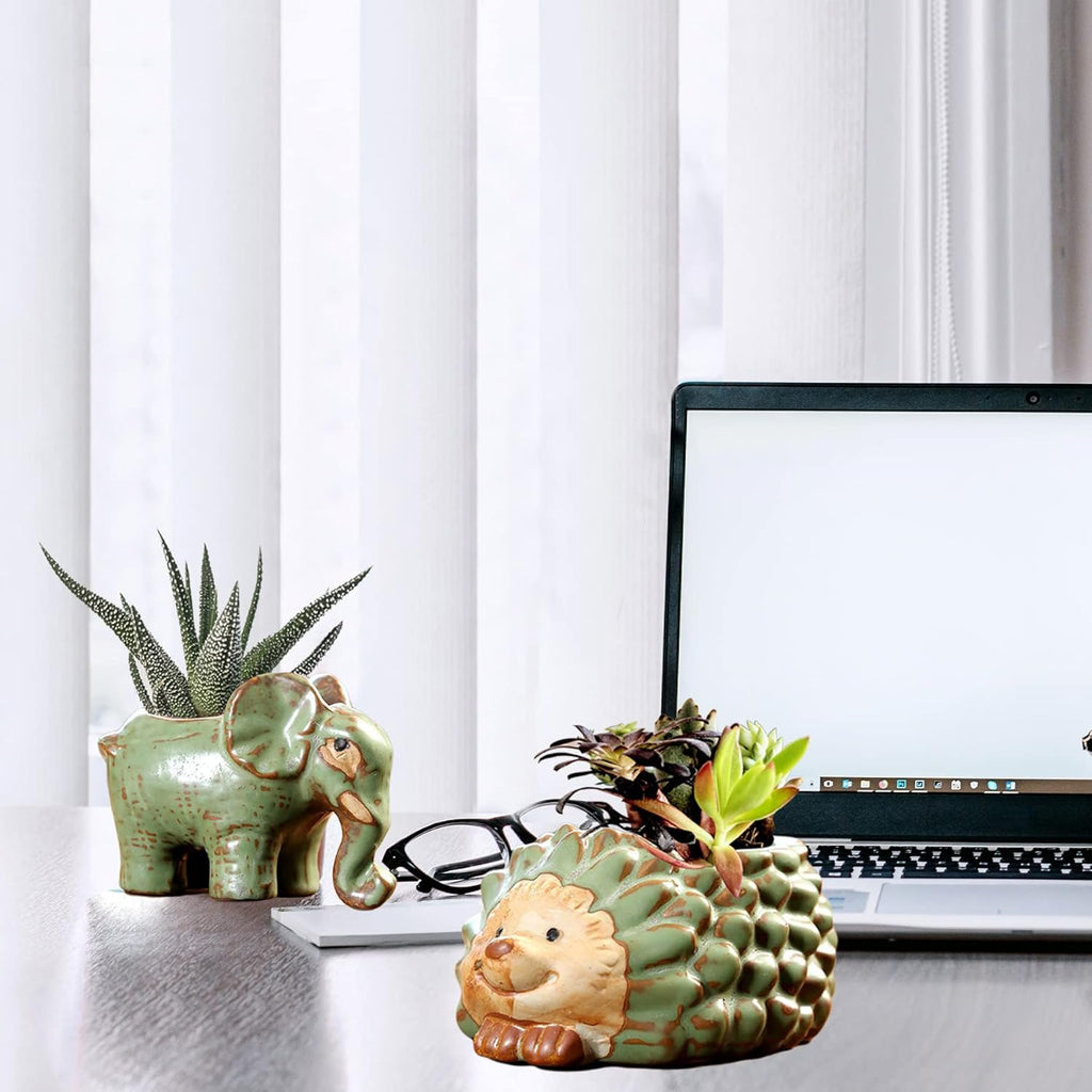 DIYOMR Small Ceramic Planter Pot, 4.3" Vintage Bronze Animal Planters Ceramic Flowerpot Succulent Pots Cactus Pot for Office Home Desktop Decor - Plants Not Included (Elephant Pot)