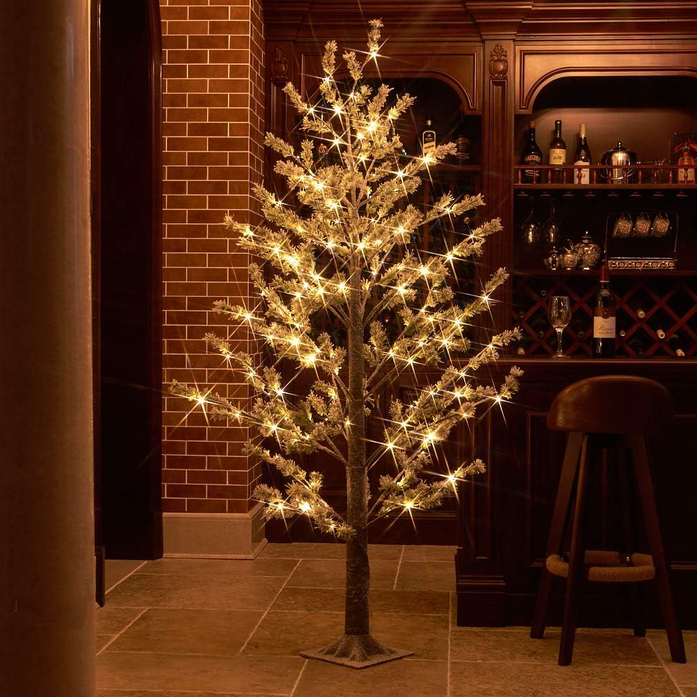 Hairui Lighted Christmas Pine Tree 6FT 126 LED for Indoor Outdoor Home Room Fireplace Porch Christmas Decoration