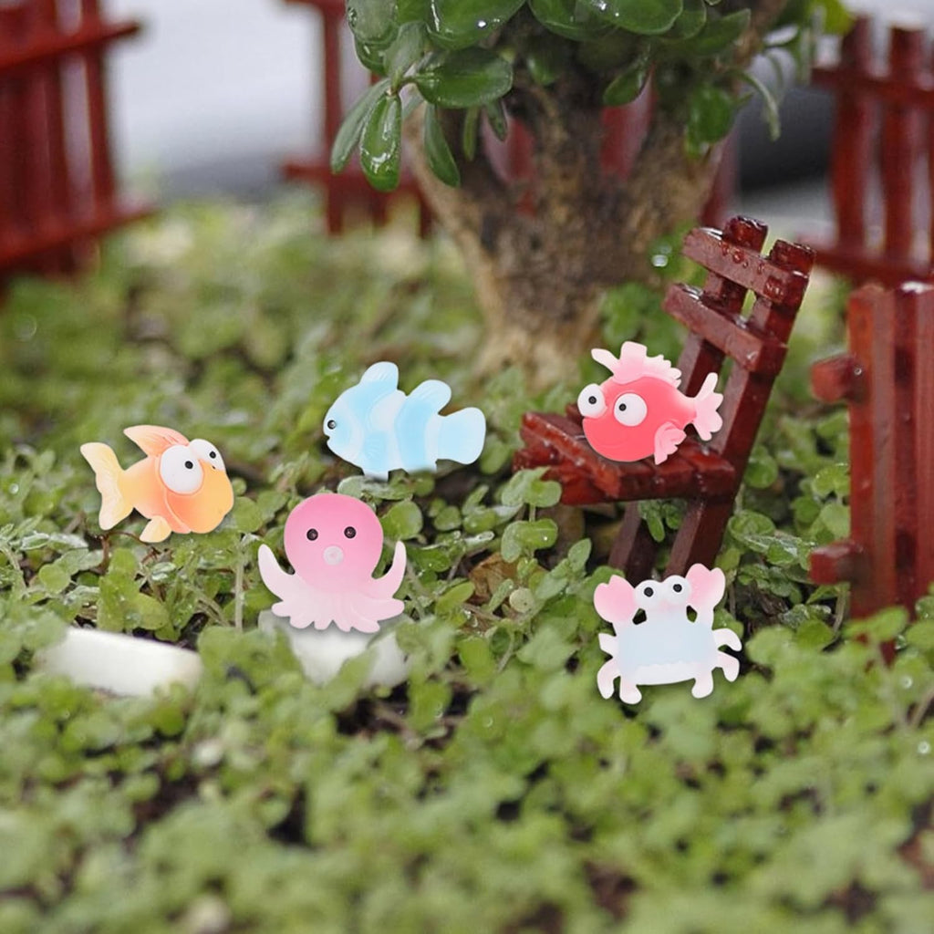 LOGOFUN 200pcs Mini Resin Ocean Animal Figurines Sea Creatures Aquarium Decor Micro Landscape Fairy Garden Accessories