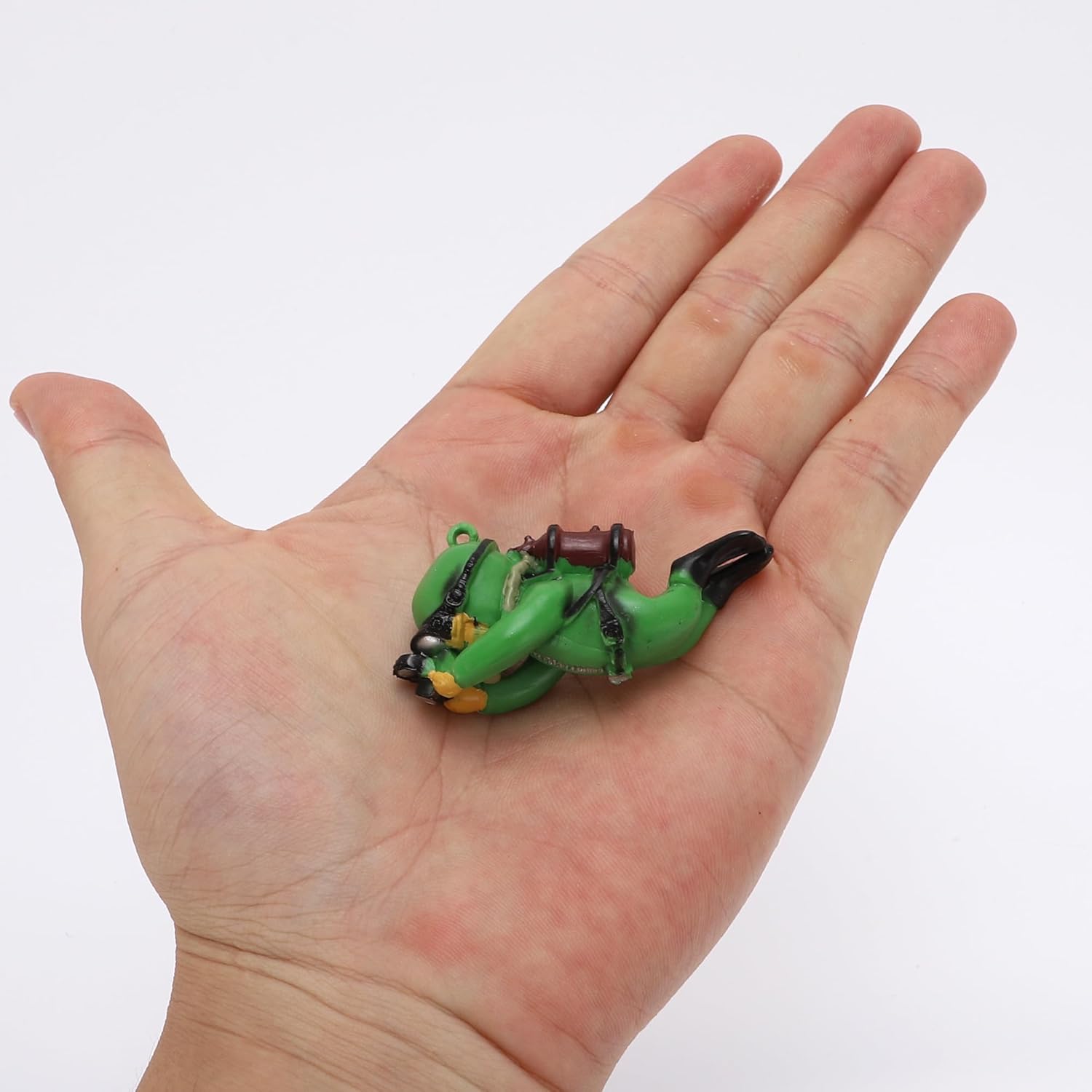 Diver Aquarium Decorations, Floating Diver Fish Tank Decorations, Floating Cartoon Diver Decor, Fun Floating Fish Decoration, PVC Diver Decor, Green, 1 Set
