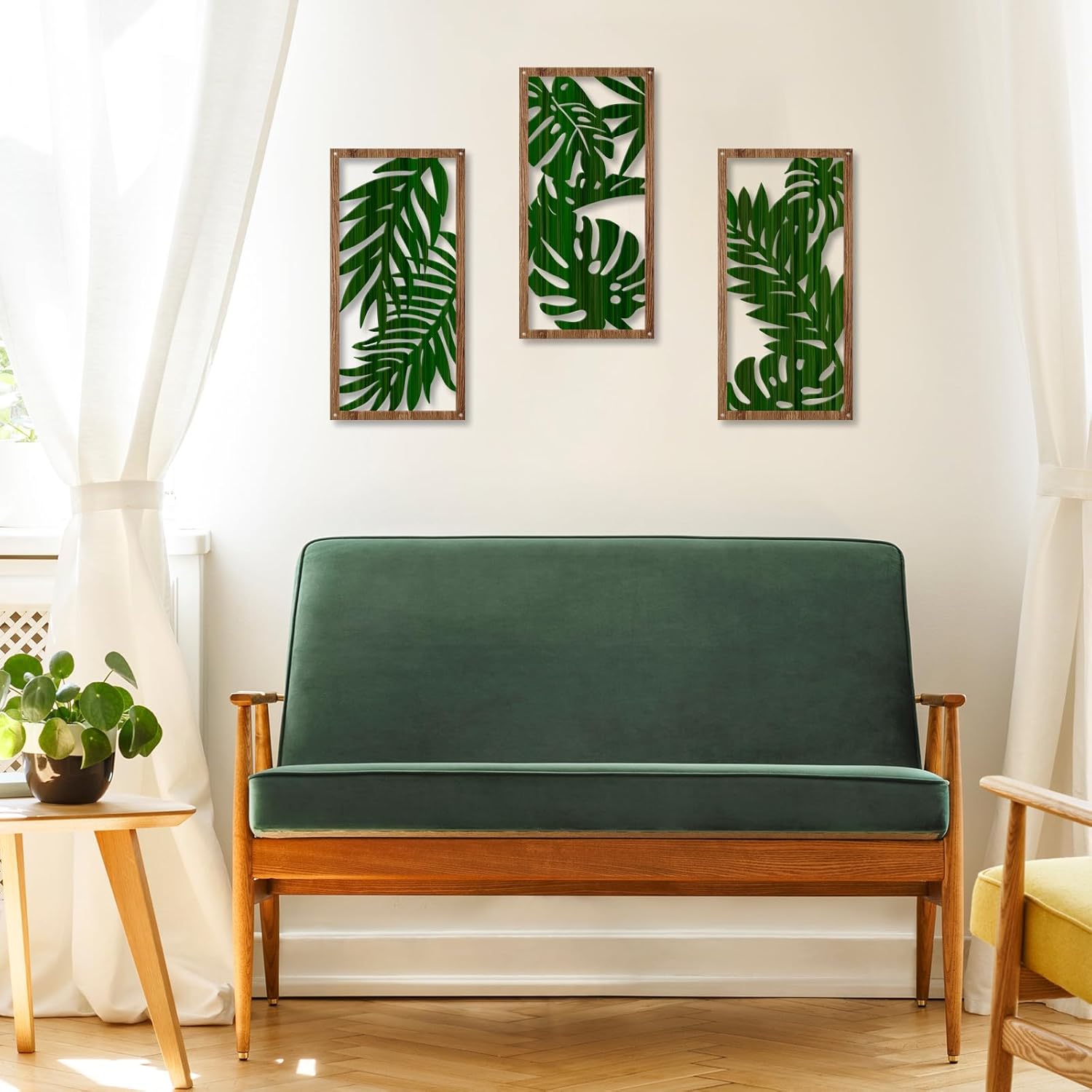 Oubasa Metal Palm Leaves Wall Decor, 3 Pcs Boho Palm Leaf Wall Art Bathroom Decor, Tropical Botanical Plant Art for Home Bedroom Decoration, 15.7 x 7.8 Inches