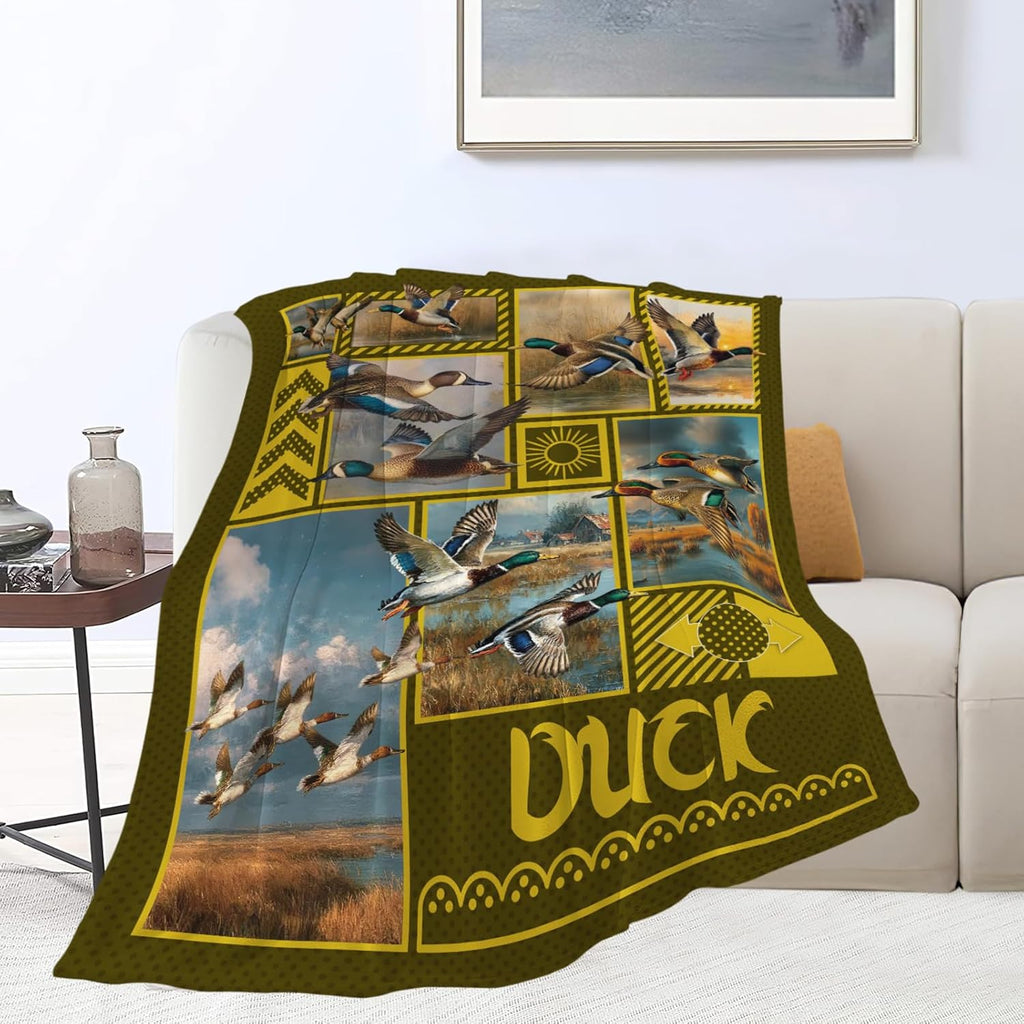 Duck Throw Blanket Hunting Mallard Duck Stuff Gifts for Kids Girls Boys Adults Women Men Soft Cozy Warm Plush Fluffy Fuzzy Fleece Blanket Decor 40''X50''