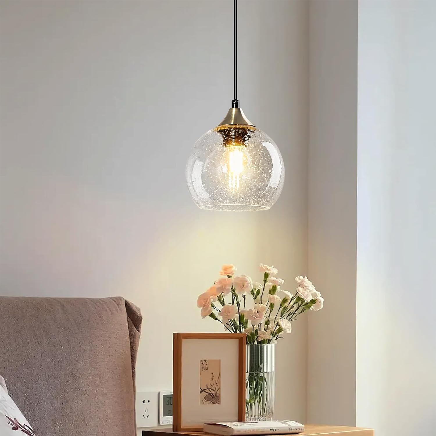 Clear Glass Pendant Lights Kitchen Island Lighting Globe Pendant Light Fixtures Modern Pendant Lighting for Kitchen Island Bedroom Living Dining Room Light Fixture(5.9in, 1-Pack)