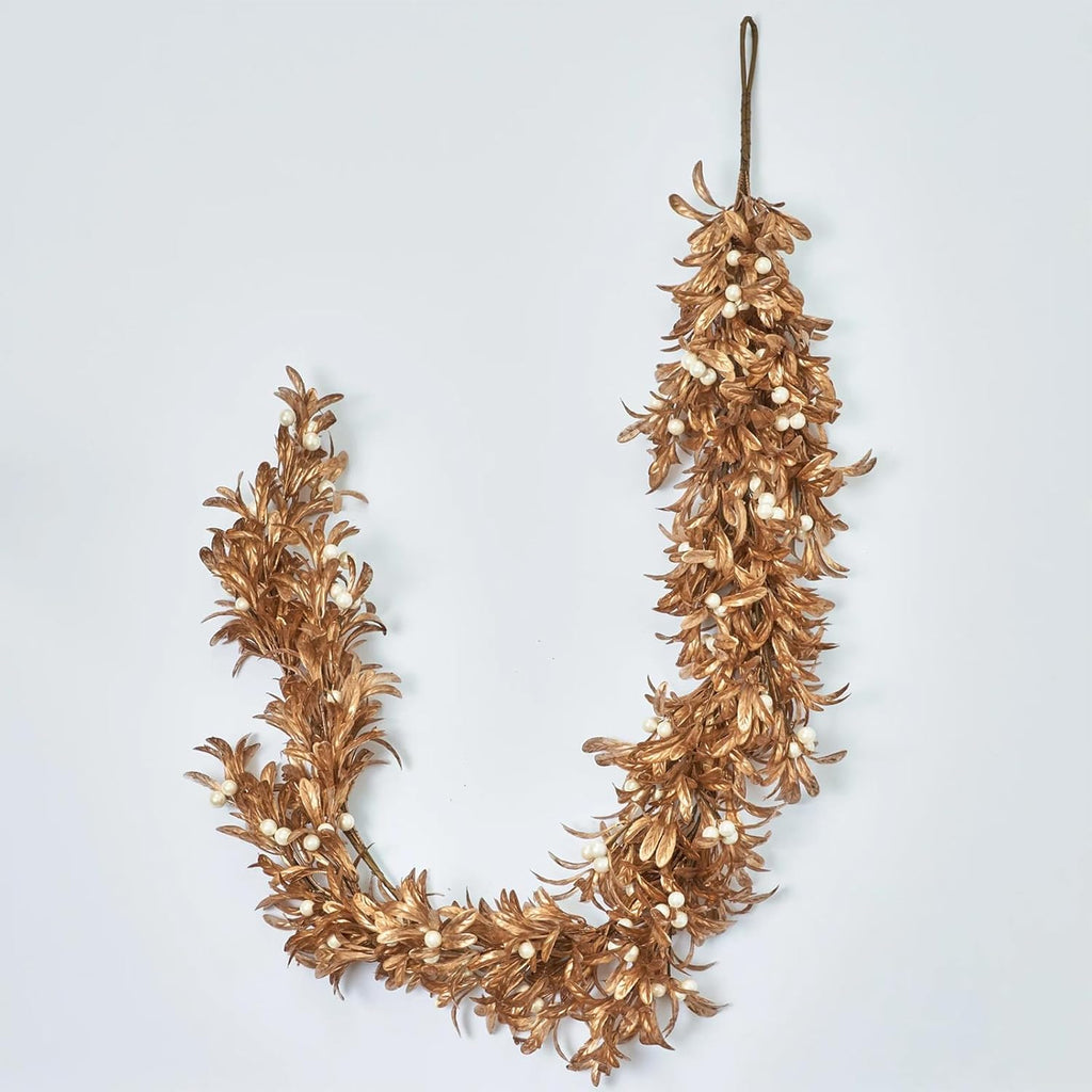 Dingion 9ft Christmas Gold Boxwood Leaf Garland Artificial Leaf Garland with Pearl White Berry for Christmas Fireplace Front Door Stairs Decoration Winter Engagement Birthday Wedding Party Supplies