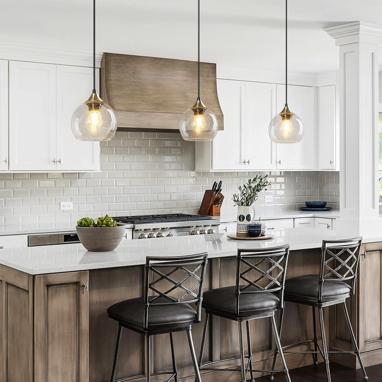 Clear Glass Pendant Lights Kitchen Island Lighting Globe Pendant Light Fixtures Modern Pendant Lighting for Kitchen Island Bedroom Living Dining Room Light Fixture(5.9in, 1-Pack)