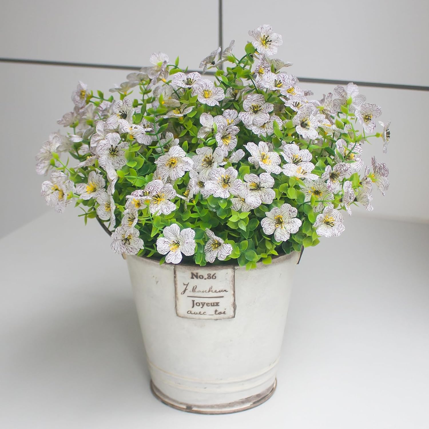 White Artificial Outdoor Flowers 12 Bundles Daisy Elegant All-Weather Spring Summer Decoration Realistic Look for Outdoor Front Porch Events and Landscaping (White Daisy)