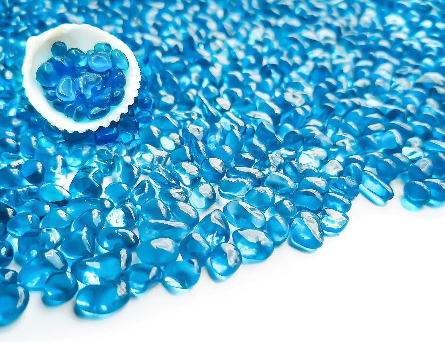 Keedolla Fish Tank Rocks Beads Aquarium 0.93LB, Clear Glass Pebbles Stones Gravel for Vases Fillers, Garden, Aquarium, Betta Fish Turtle Tank, Succulent Plants Decor - Sea Blue