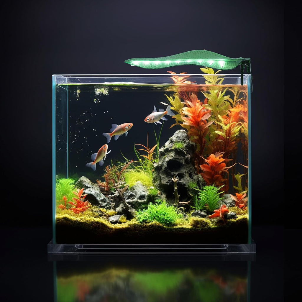 Luxshiny Energy-efficient LED Fish Tank Light with USB Design Compact Aquarium Lamp for Betta Fish Suitable for Aquariums Up to Thickness
