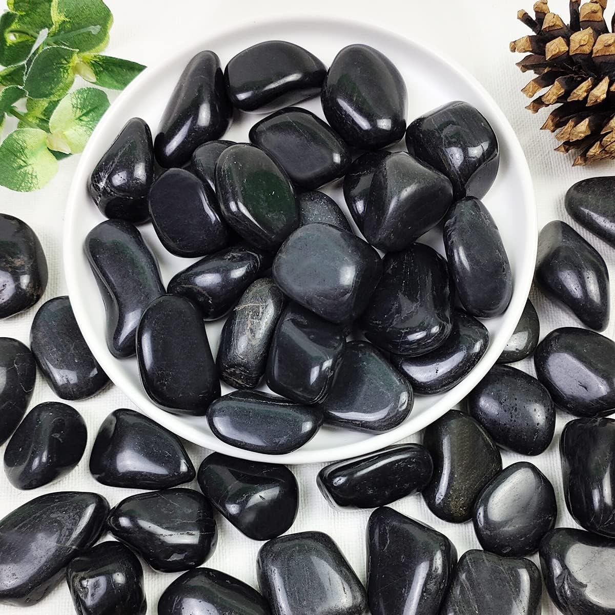 40lbs Black Pebbles Mulch for Landscaping, 1-2 Inch High Polished Natural River Rocks for Plants, Decorative Stones Garden Outdoor and Indoor DIY Vase Filler Fish Tank Aquariums