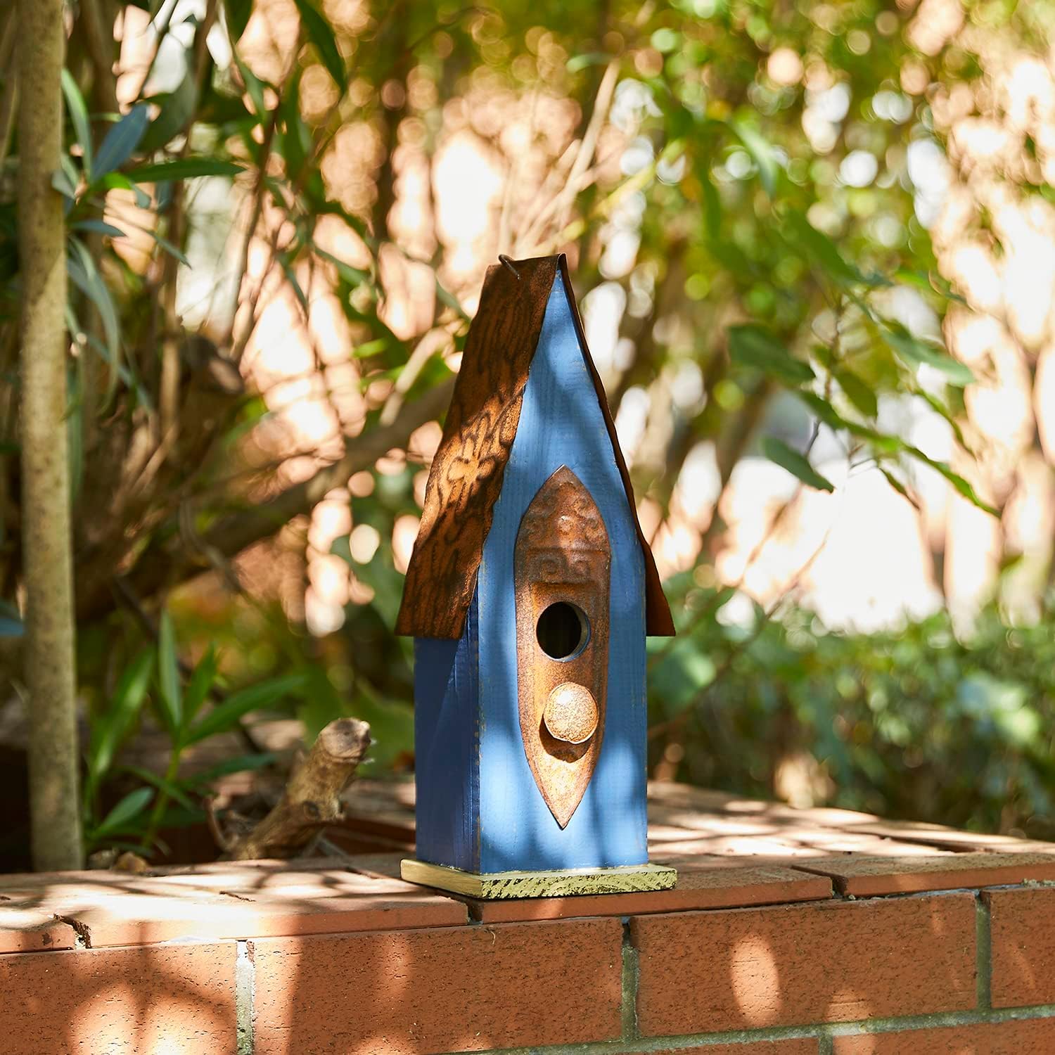 Glitzhome 13.25" H Retro Blue Distressed Solid Wood Birdhouse Hanging Garden Bird House for Outdoors