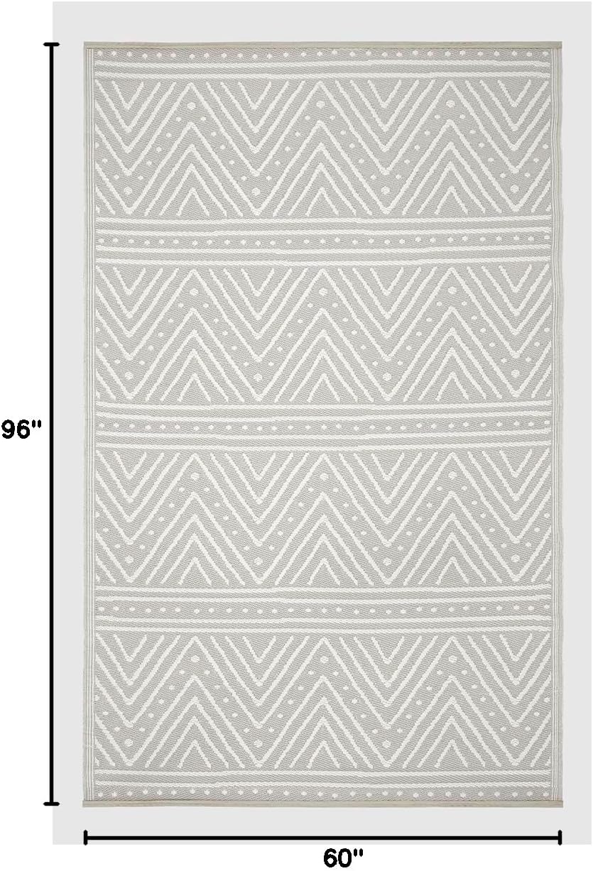 Fab Habitat Chevron Outdoor Rug - Waterproof, Fade Resistant, Crease-Free - Premium Recycled Plastic - Striped - Patio, Porch, Deck, Balcony - Patan - Beige - 5 x 8 ft