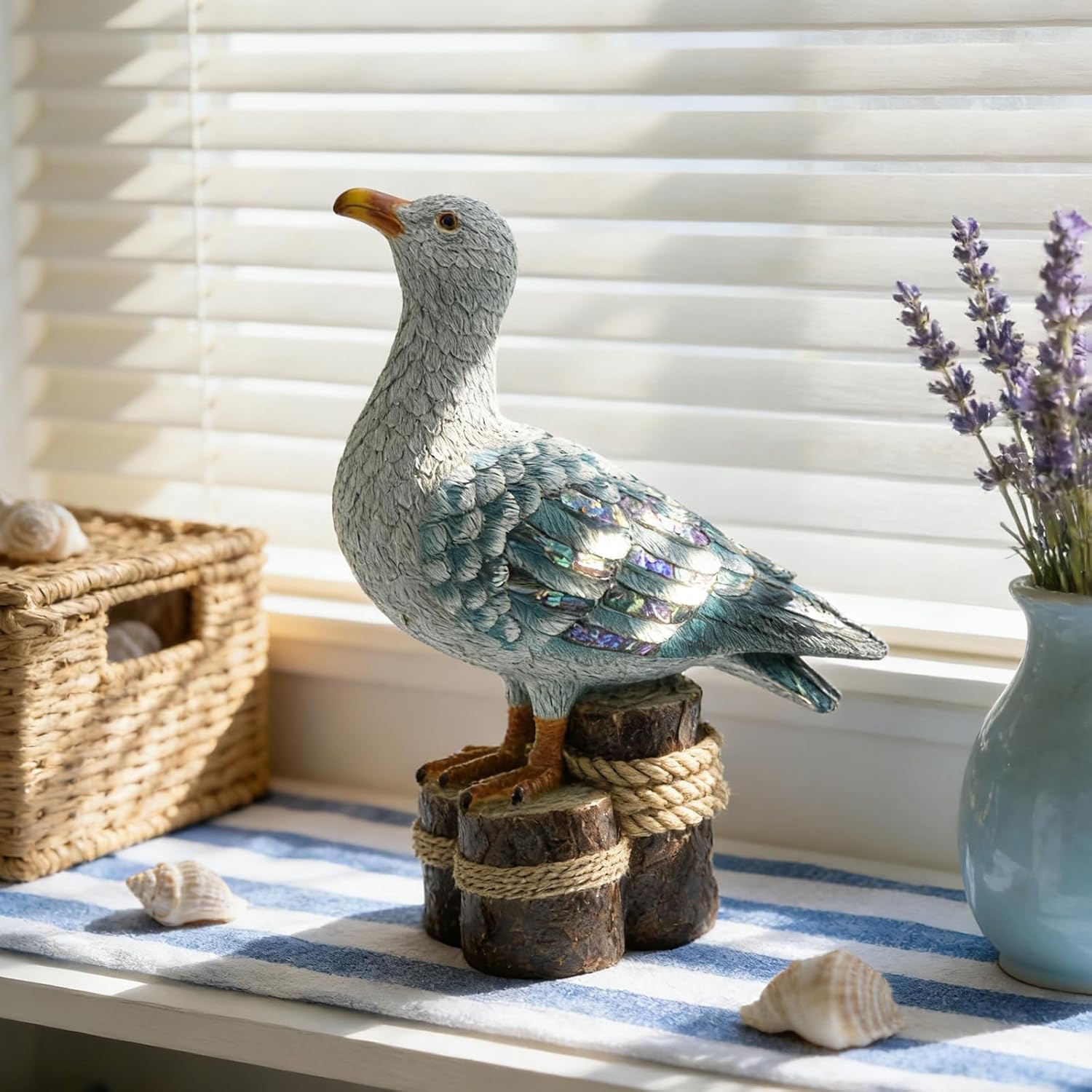 Lukitas Standing Seagull Statue Decor, Coastal Themed Decorative Sculpture for Home Garden Yard Lawn Outdoor, Resin 11''