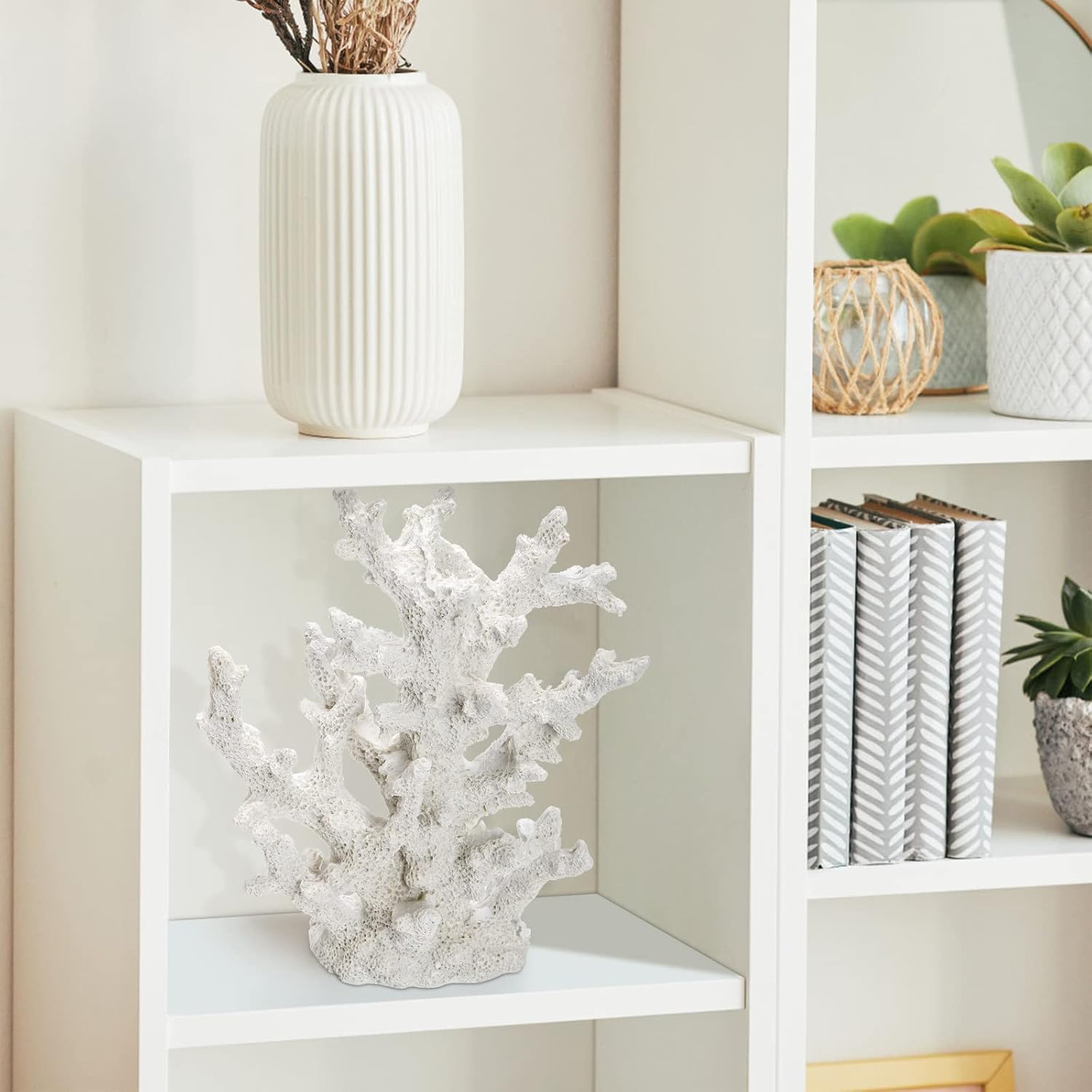 TOPZEA Artificial Coral Ornament, Resin Faux White Coral Reef Aquarium Decor Decorative Sea Stony Corals Realistic Underwater Aquatic Plant for Fish Tank Decoration, Bathroom, Living Room
