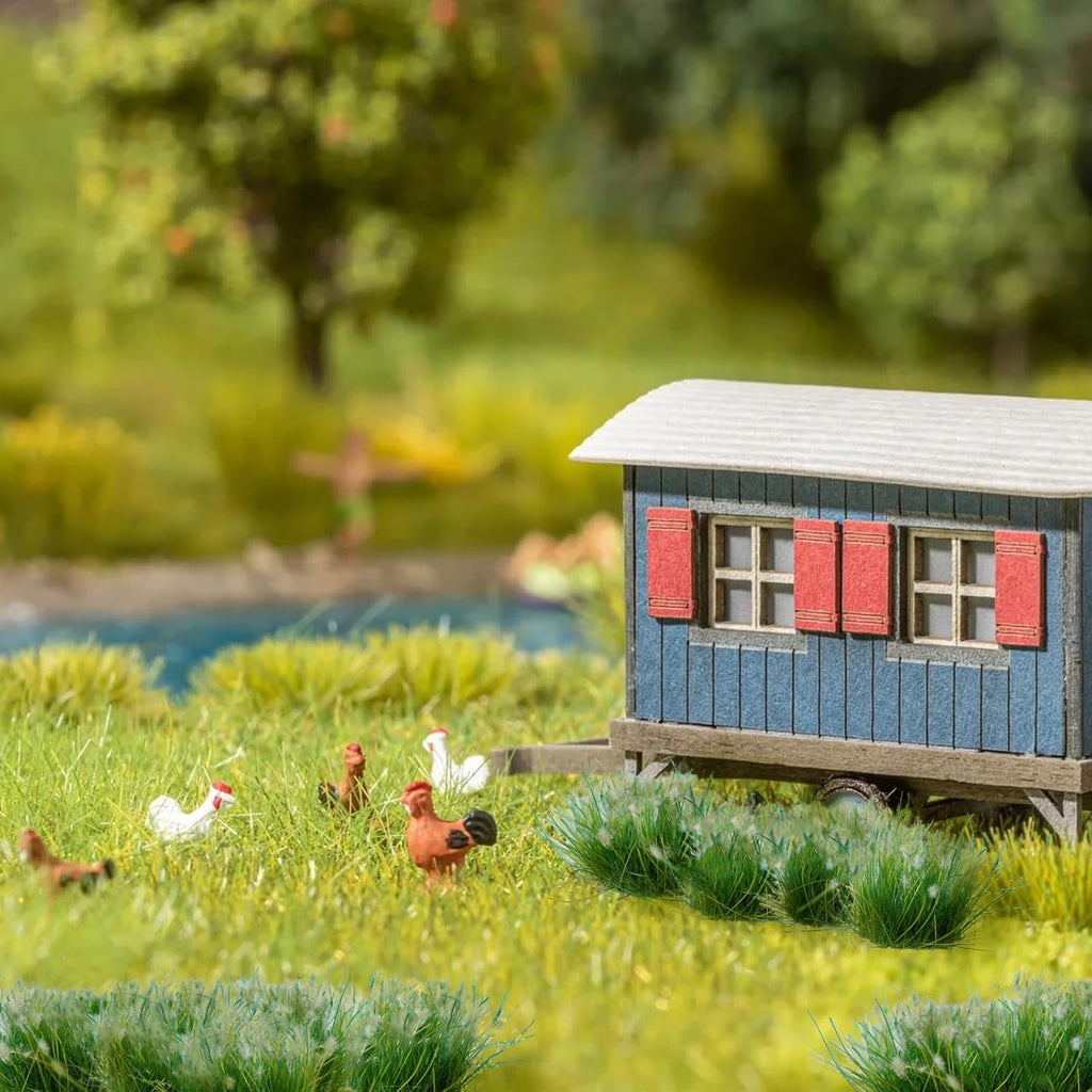 Warmtree 20 Pcs Static Grass Bushy Tufts Lowland Shrubs Scenery DIY Miniature for Train Landscape Railroad Scenery Sand Military Layout Model War Gaming Terrain(Withered)