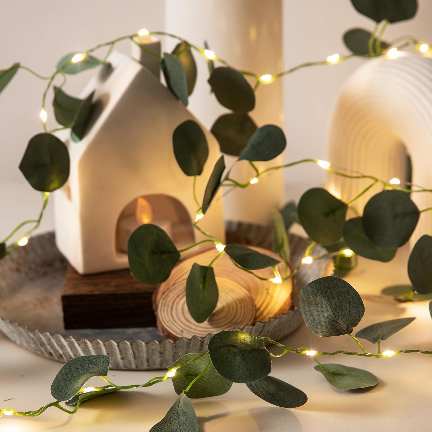 2 Pack 6.56 Ft Vine Lights Eucalyptus Leaf Lights Battery Operated, 40 LEDs Artifical Garland Plant Leaves with Light for Wedding, Garden, Patio, Bedroom, Stair Railing Decor (Warm White)