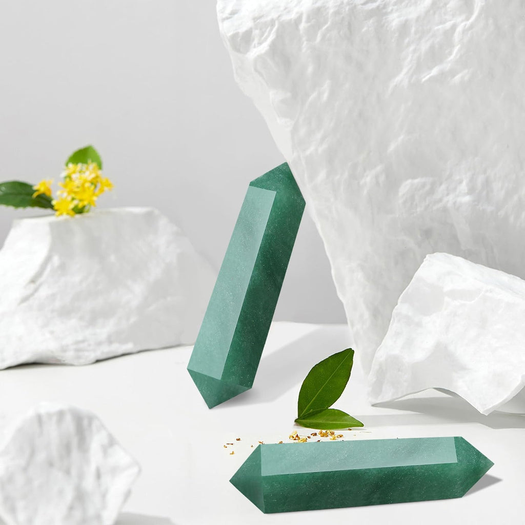 YATOJUZI 3.5" Green Aventurine Healing Crystals Wand Natural Crystals and Healing Stones Large Hexagonal Crystal Points for Meditation Divination Reiki Energy Balancing Good Luck Gifts 1PCS
