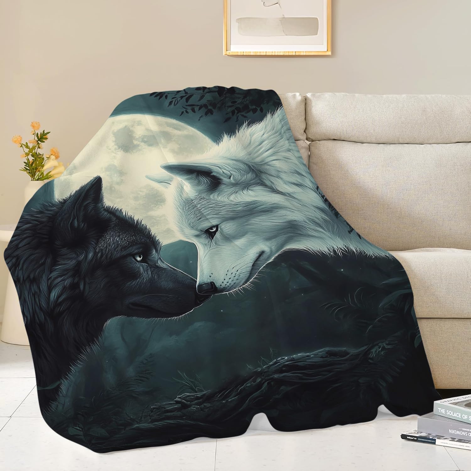 Wolf Blanket Black White Wolf Throw Blanket Wolf Gifts for Men Women Boys Girls Kids Adults Super Soft Cozy Plush Fluffy Fuzzy Fleece Blanket Home Decor 50''X60''