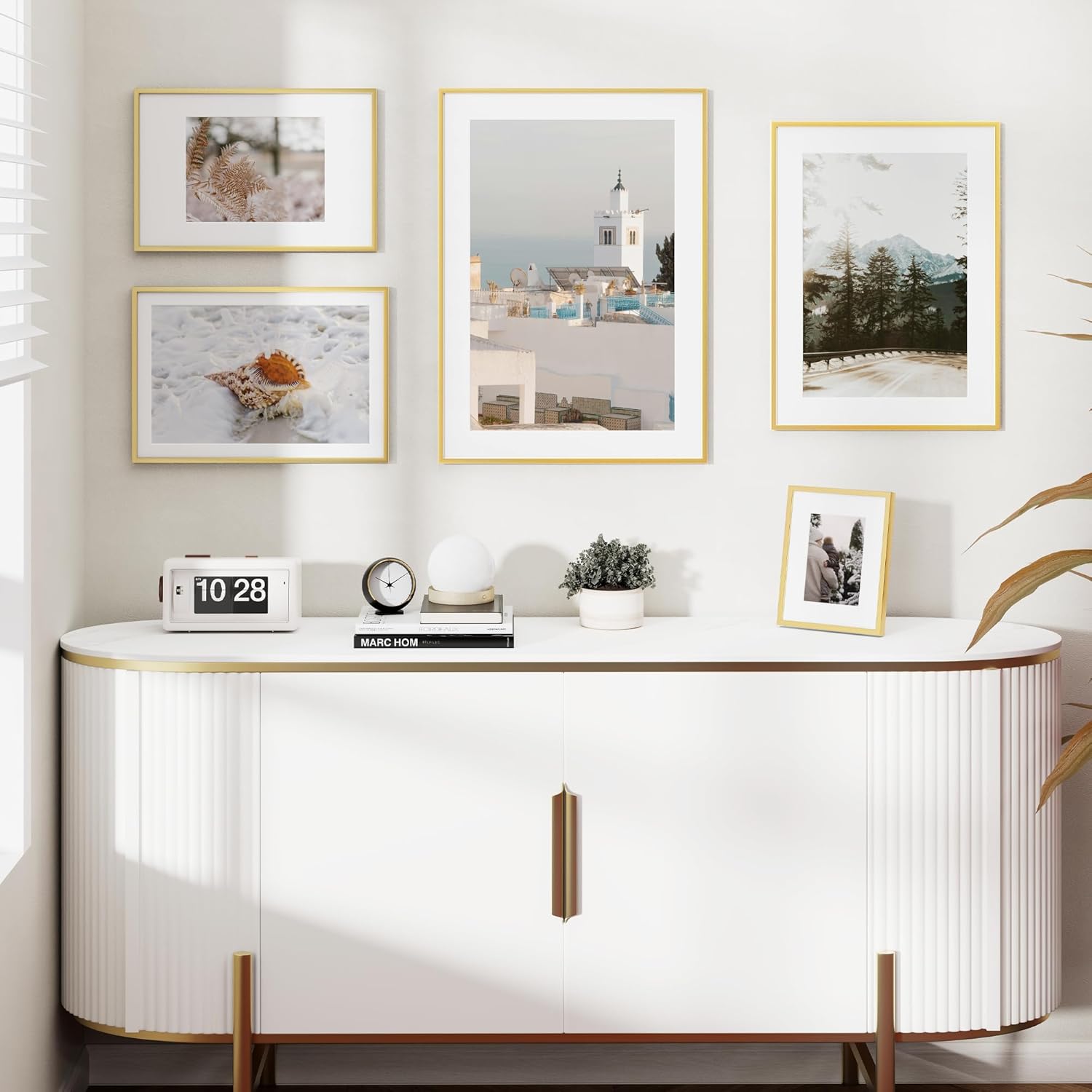 Fun Memories 26x32 Picture Frame, Metal Picture Frame Wall Mounting Horizontally or Vertically - Poster Frame Simple and Elegant Decor for Wall - 1 Pack - Gold