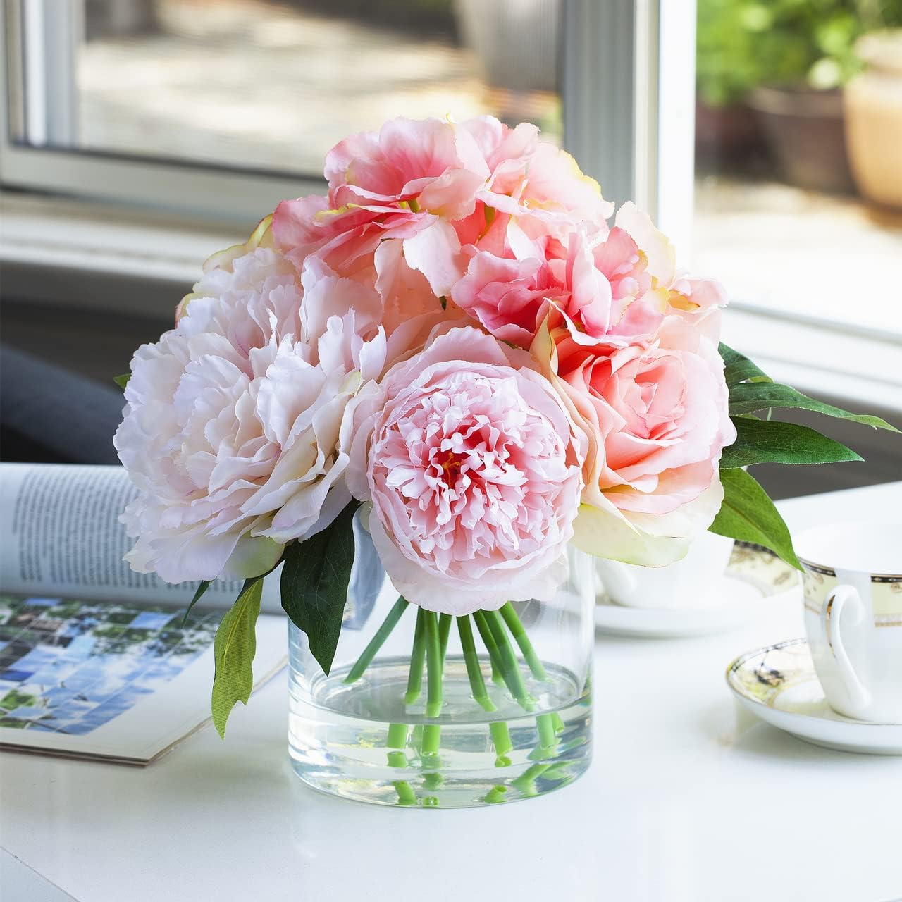 Enova Floral Clear Glass Cylinder Vase 6 x 6 Inches Round Flower Vase, Pillar Candle Hurricane Floating Candle Holder Vase, Small Floral Glass Vase for Decoration Home, Wedding Centerpiece (1 Piece)