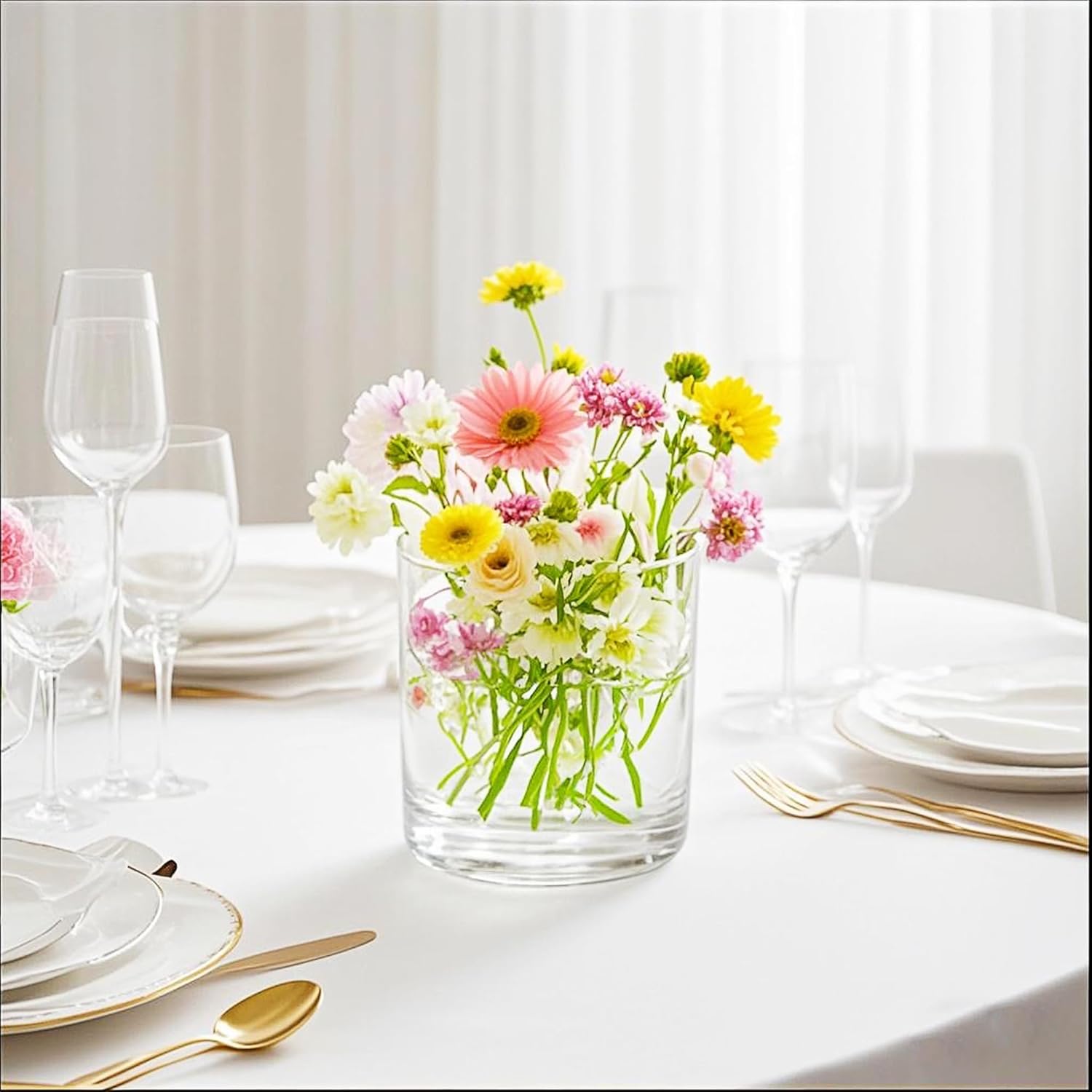 6" Wide 6" Tall Large Hand Blown Sturdy Clear Cylinder Glass Vase, Centerpiece Flower Vase for Rose, Tulip, Boquets, Hurricane Candle Holder (1, 6"x6")