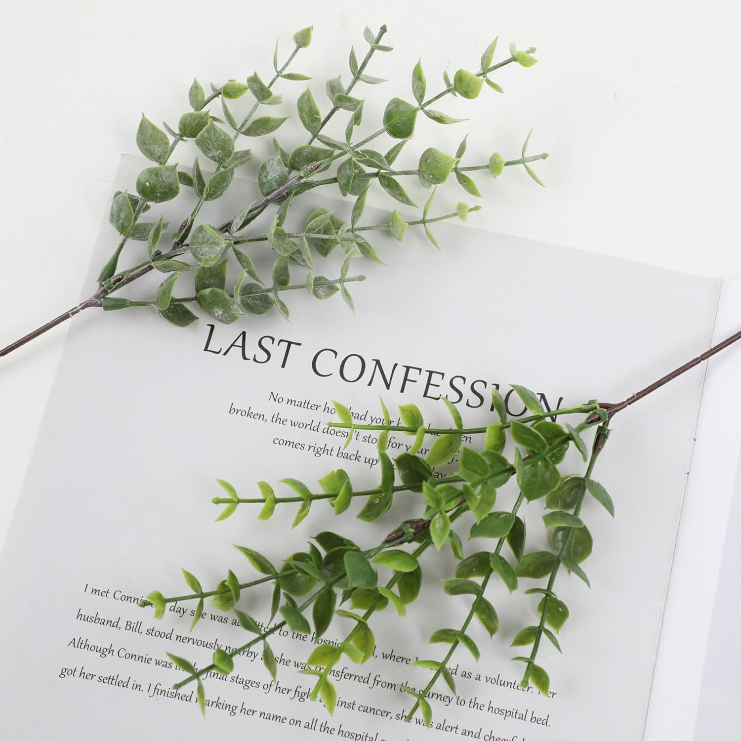 Artificial Eucalyptus Stem, Green Leaves, 12 Pack Green Faux Plant Branch, 12 inch Single Spray Fake Plants for Garden Office Patio Wedding Farmhouse Indoor Decoration